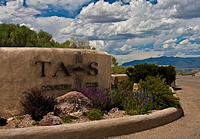 Taos lot for sale - entrance